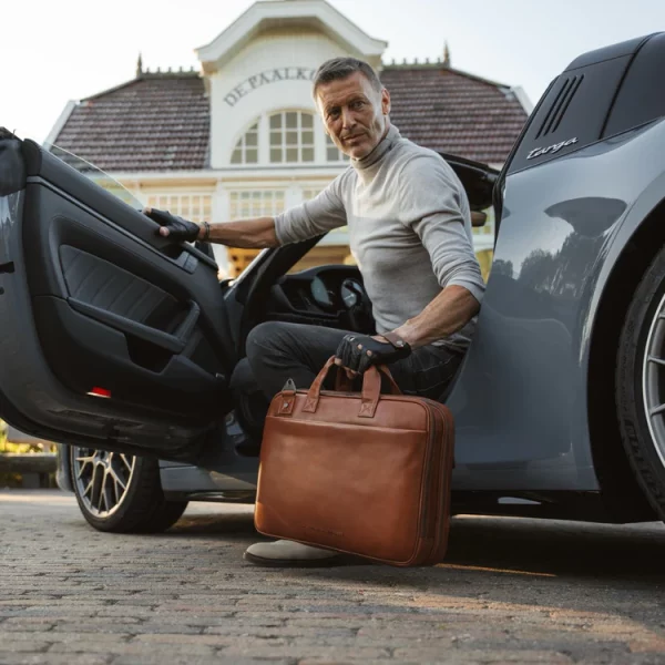 Chesterfield Leren Laptoptas Cognac – Iseo bestellen - BK Leder