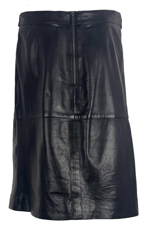 Knielange leren rok met tailleriem in zwart-Elle - Afbeelding 2