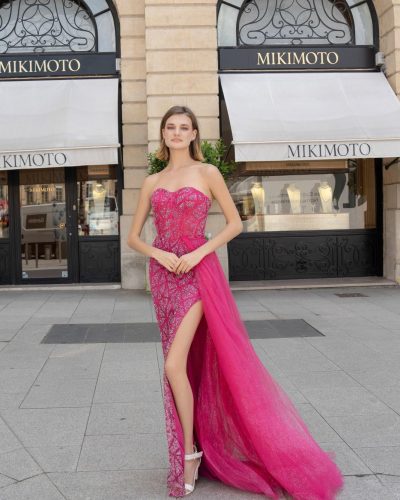 Fuchsia galajurk met korset en split – Leyla - bestel bij BK Leder Fuchsia galajurk met korset en split - Leyla